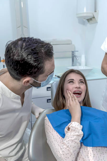 Best Root Canal Emergency Dentist  in Holstein, IA